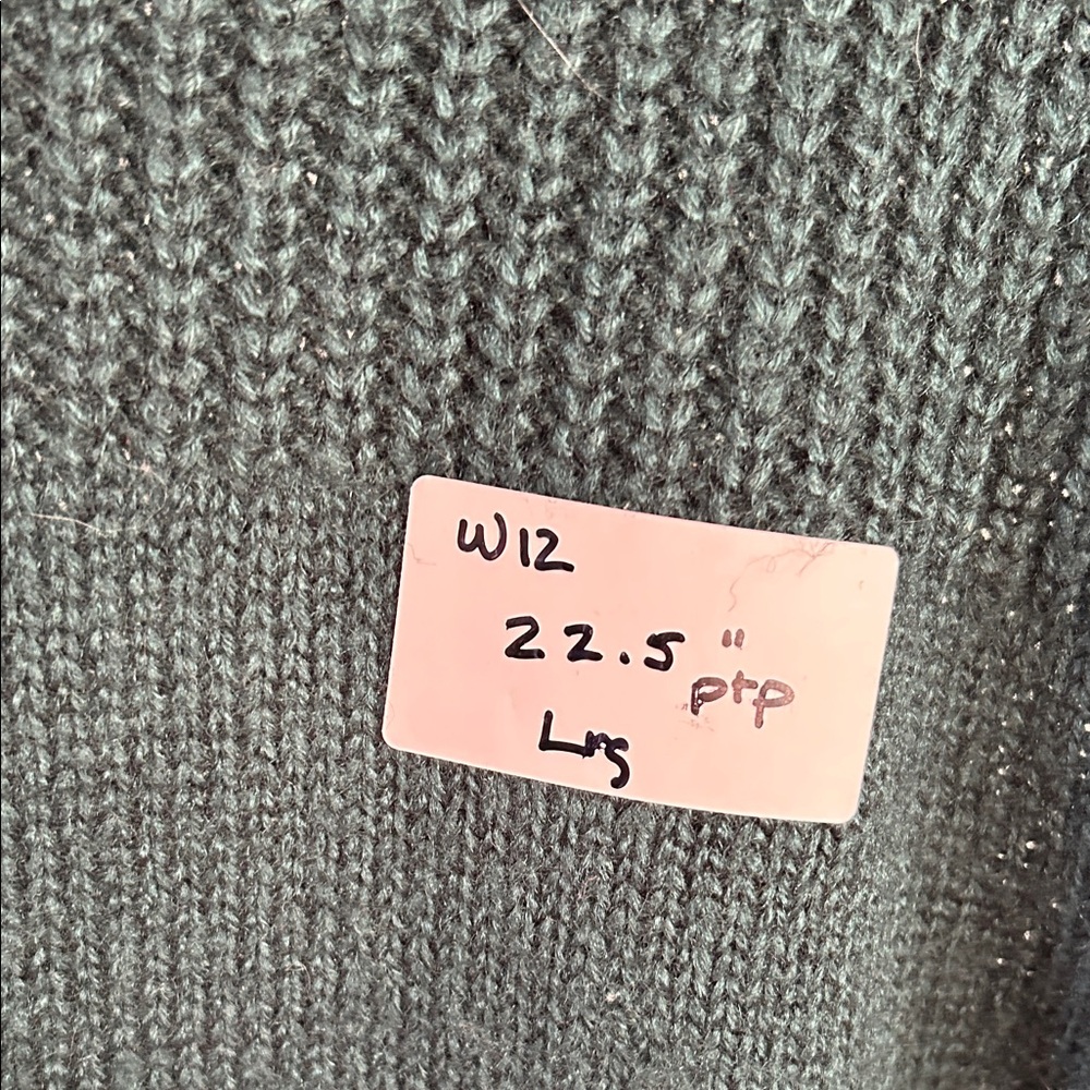 W11     Dark Green Crewneck Sweater - Picture 3 of 4